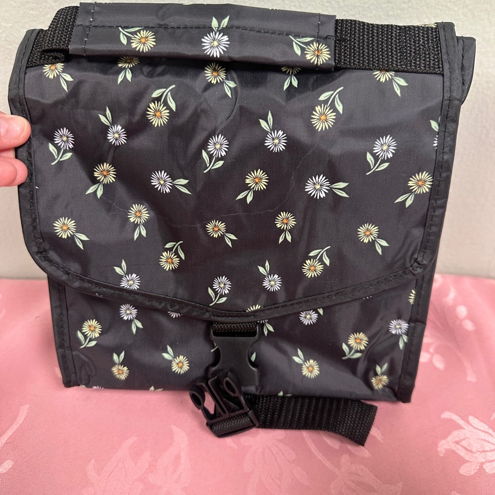 Thirty-One Thermal Tote Lunch Bag Black Floral Daisy Print Insulated Buckle